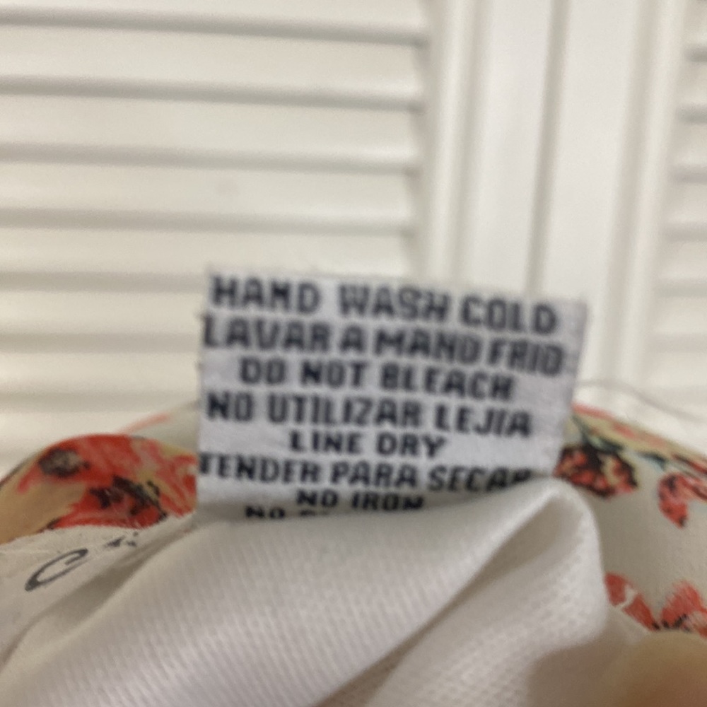 New Sans Souci Dress - Picture 11 of 11